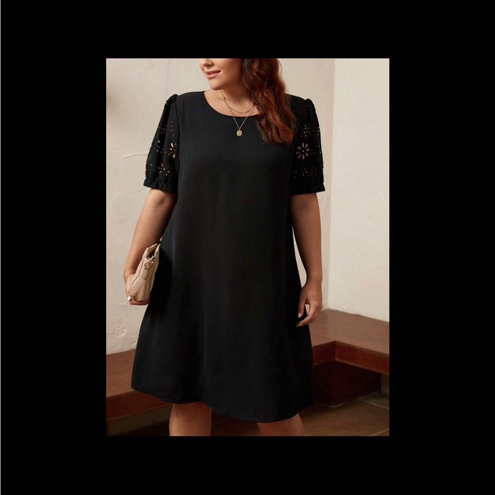 BRAND NEW Laser cut puff sleeve tunic dress